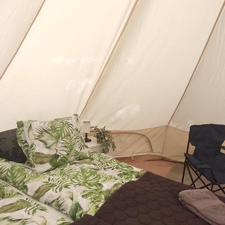 Koskentien Kotimajoitus & Luxury Glamping Lejlighed Jämsä Eksteriør billede
